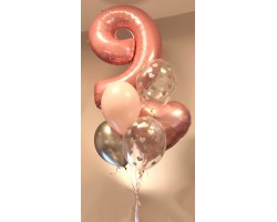 Cipars XXL piecu balonu pušķī ar folijas sirdi Cipars XXL piecu balonu pušķī ar folijas sirdi