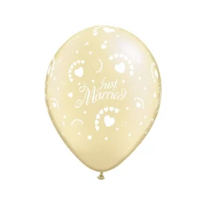 Baloni Kāzu, "Just Married", pērļu, ziloņkaula, QUALATEX, 29cm Baloni Kāzu, "Just Married", pērļu, ziloņkaula, QUALATEX, 29cm