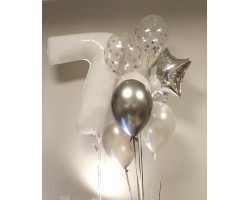 Cipars XXL un septiņu balonu pušķis ar folijas zvaigzni Cipars XXL un septiņu balonu pušķis ar folijas zvaigzni