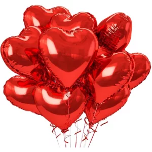 10 folijas balonu pušķis - Sarkanās sirdis 10 folijas balonu pušķis - Sarkanās sirdis